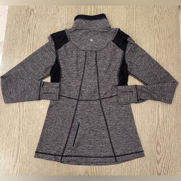 LULULEMON PULLOVER - Picture 1 of 2